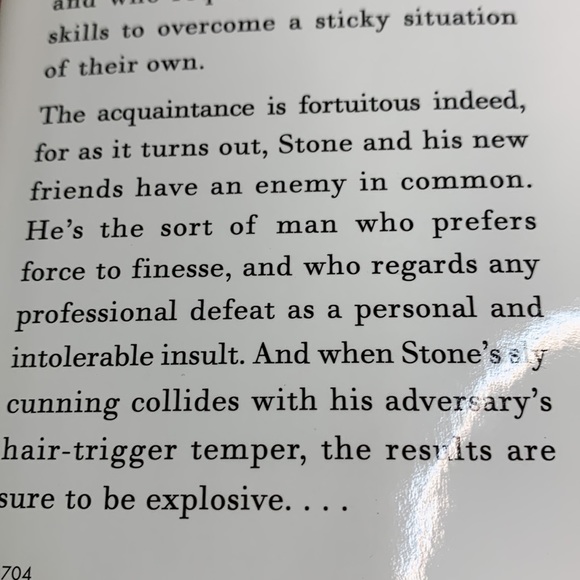 Fast & Loose - A Novel by Stuart Woods - Picture 4 of 12